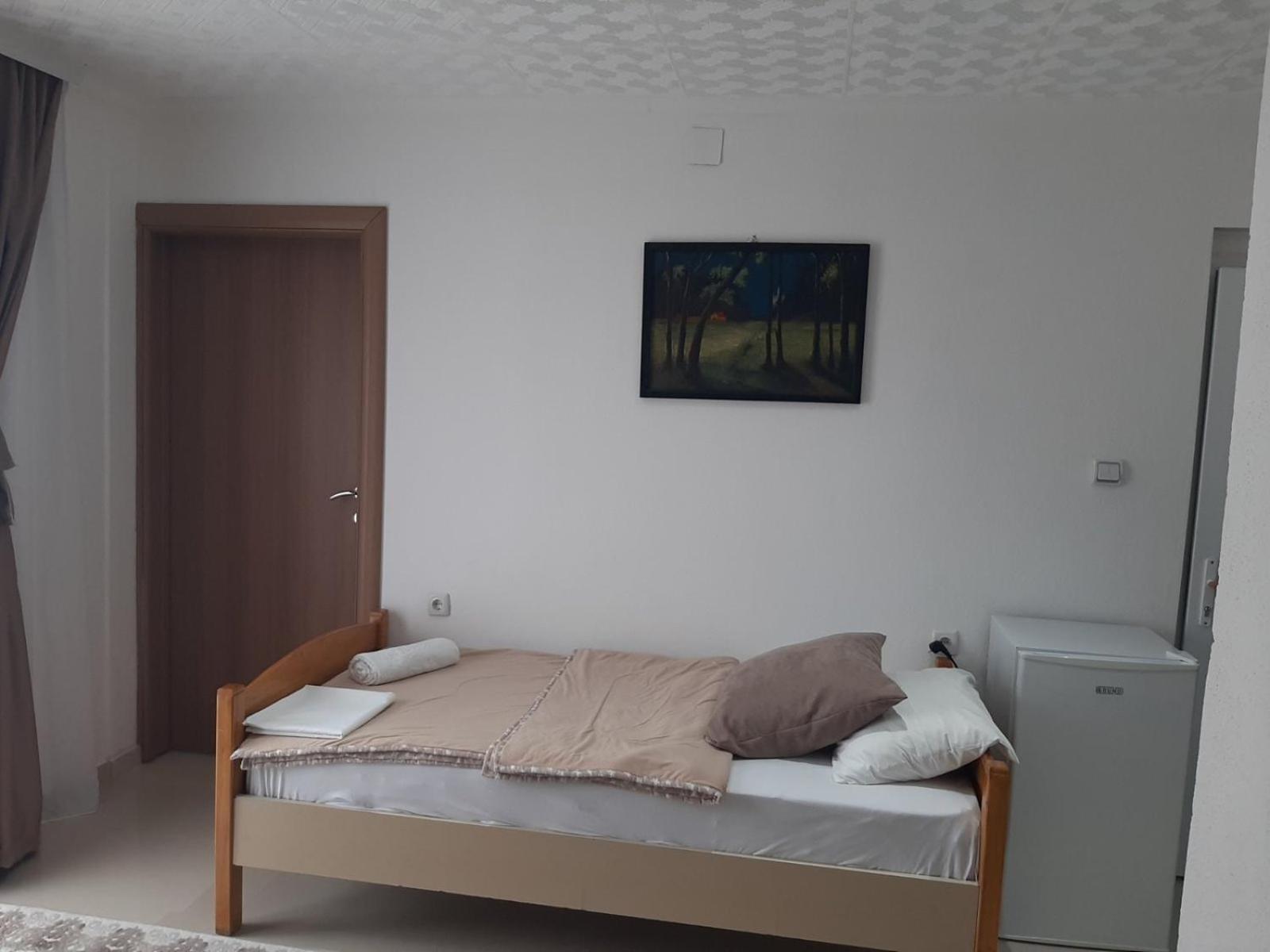 Becic Apartments Улцинь Экстерьер фото