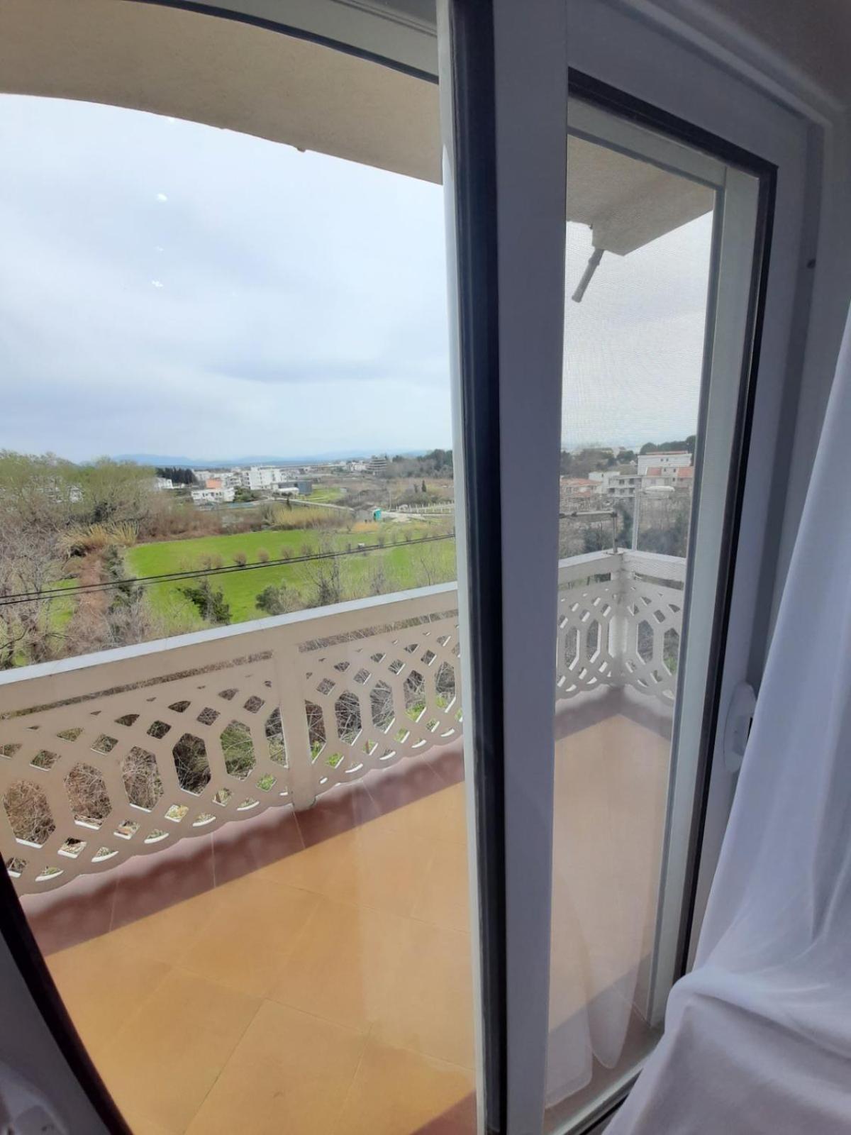 Becic Apartments Улцинь Экстерьер фото