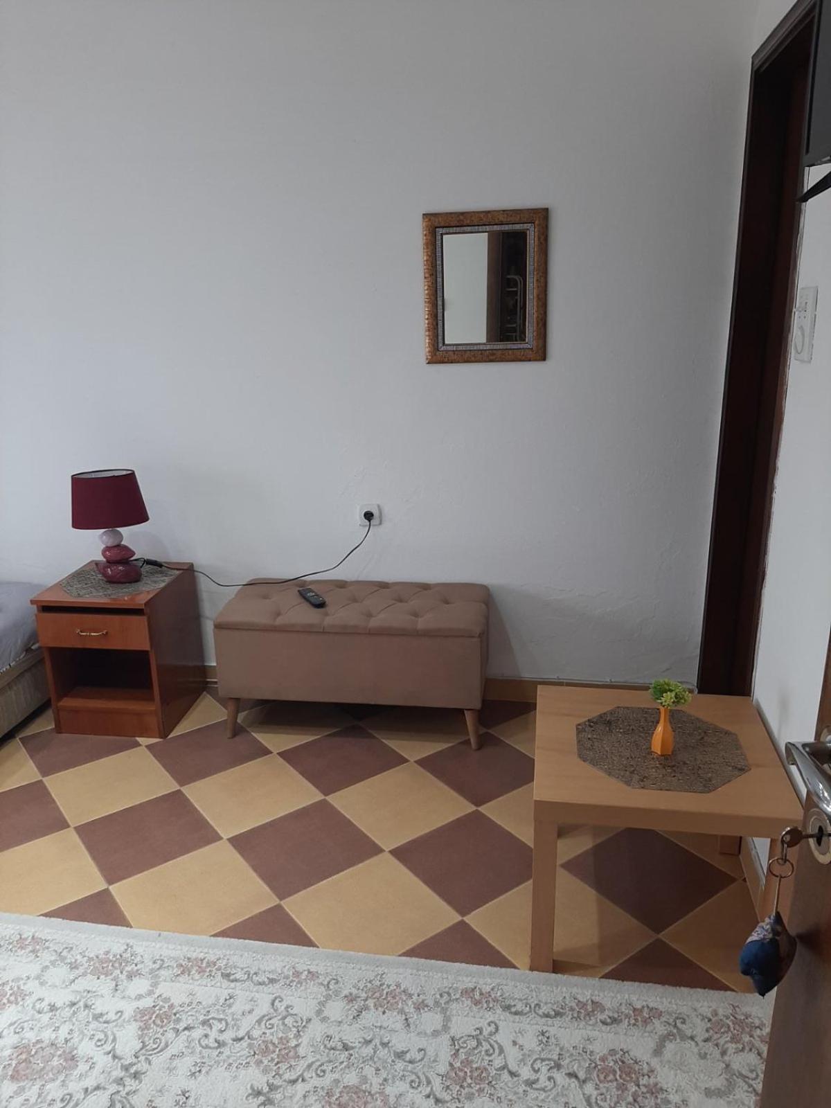 Becic Apartments Улцинь Экстерьер фото